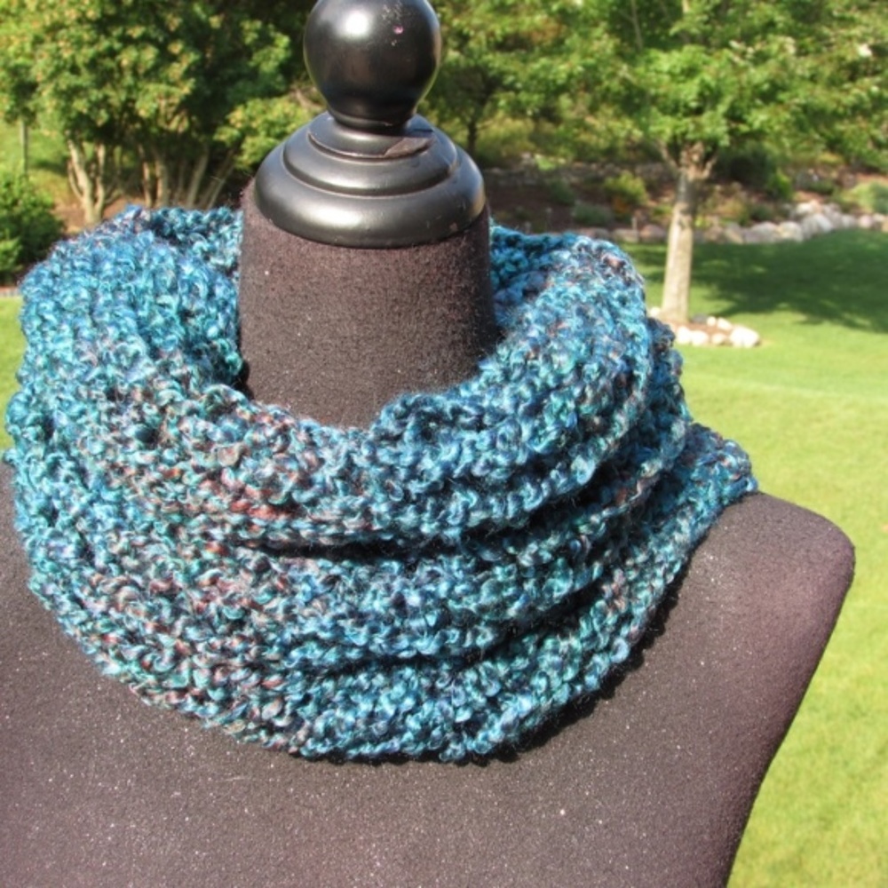 Handmade Women's Cowl